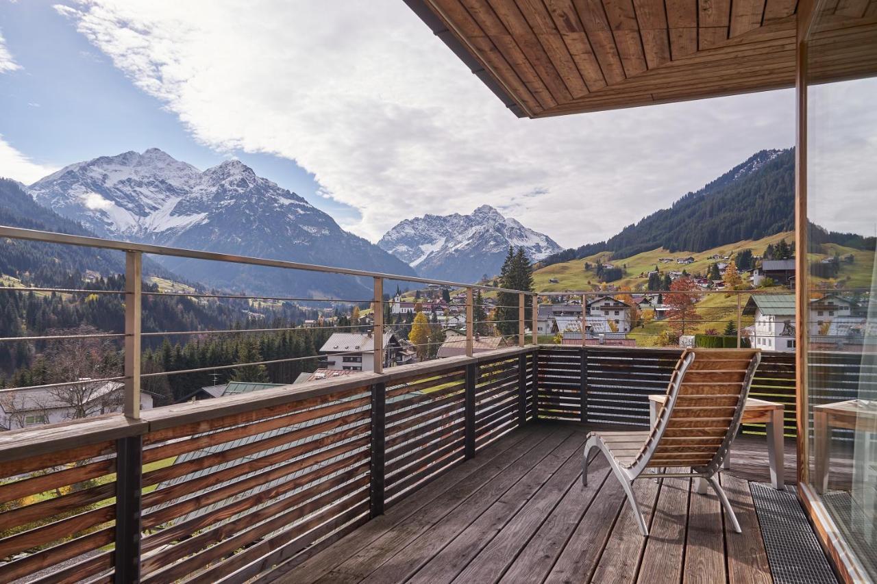 A-Rosa Ifen Hotel Kleinwalsertal Hirschegg  Exteriör bild View from the hotel