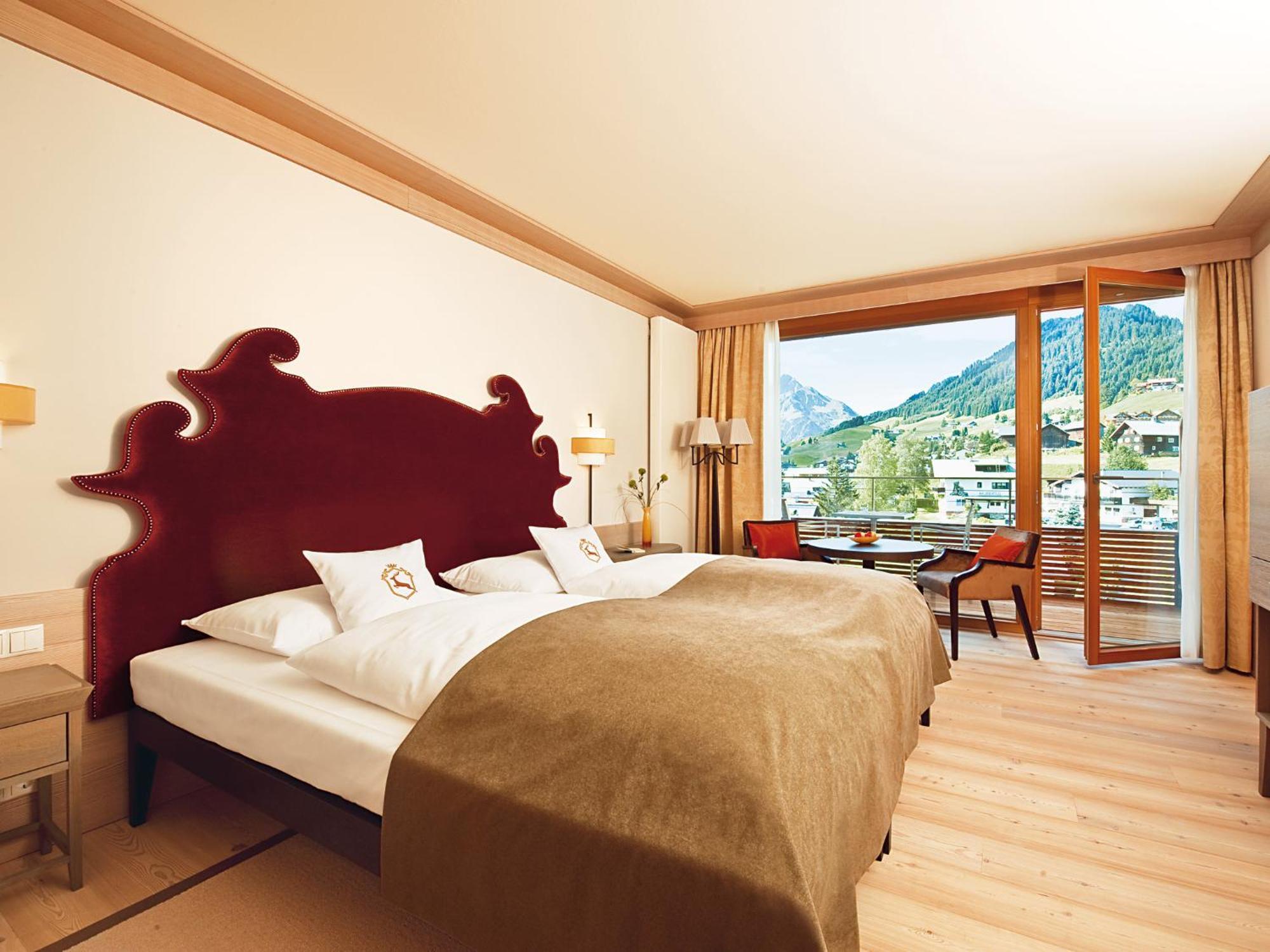 A-Rosa Ifen Hotel Kleinwalsertal Hirschegg  Rum bild A typical room at the Hotel Axelmannstein
